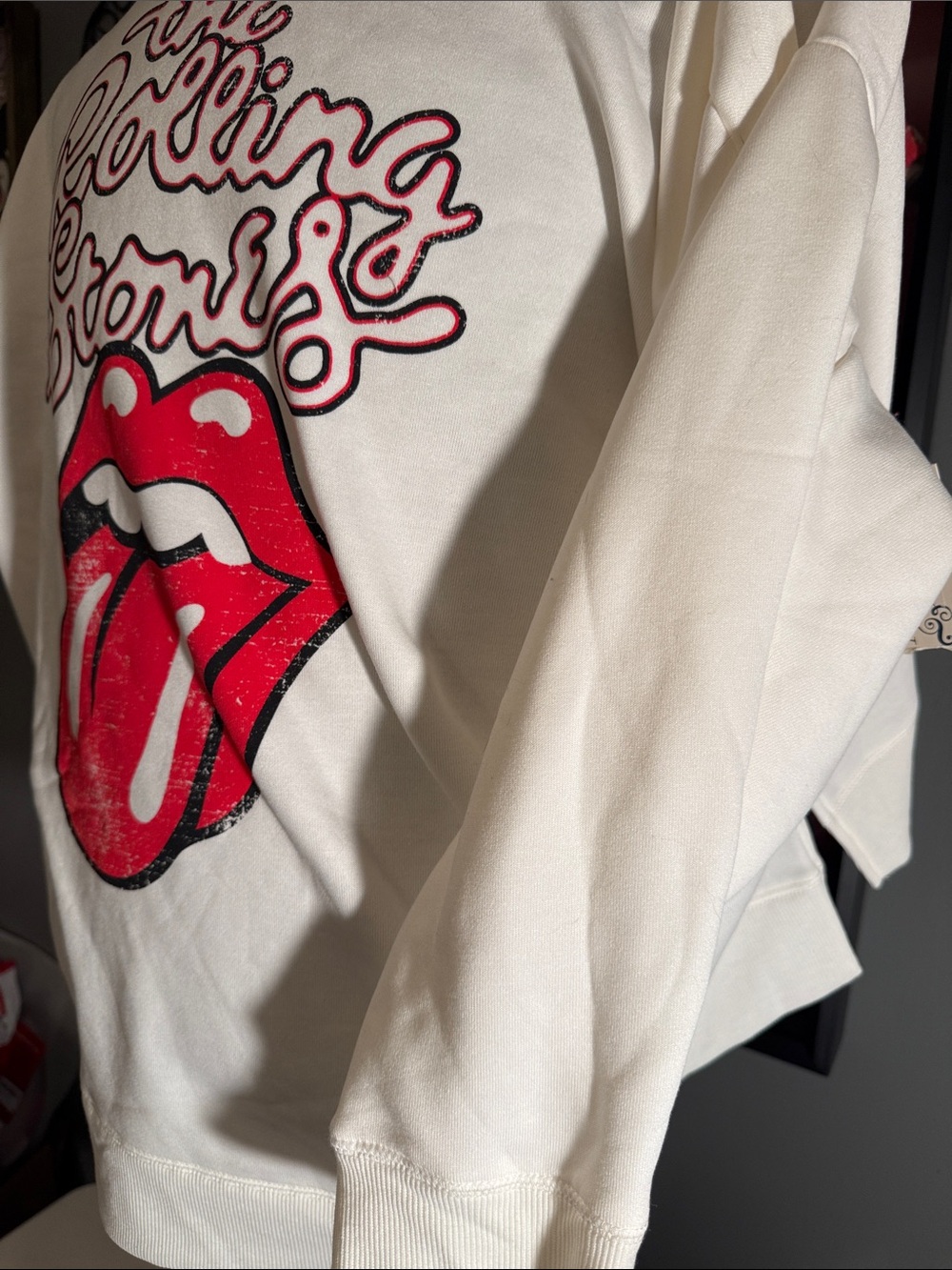 The Rolling Stones Women’s 2X White Sweatshirt with Red Tongue Graphic- Official - Picture 2 of 7